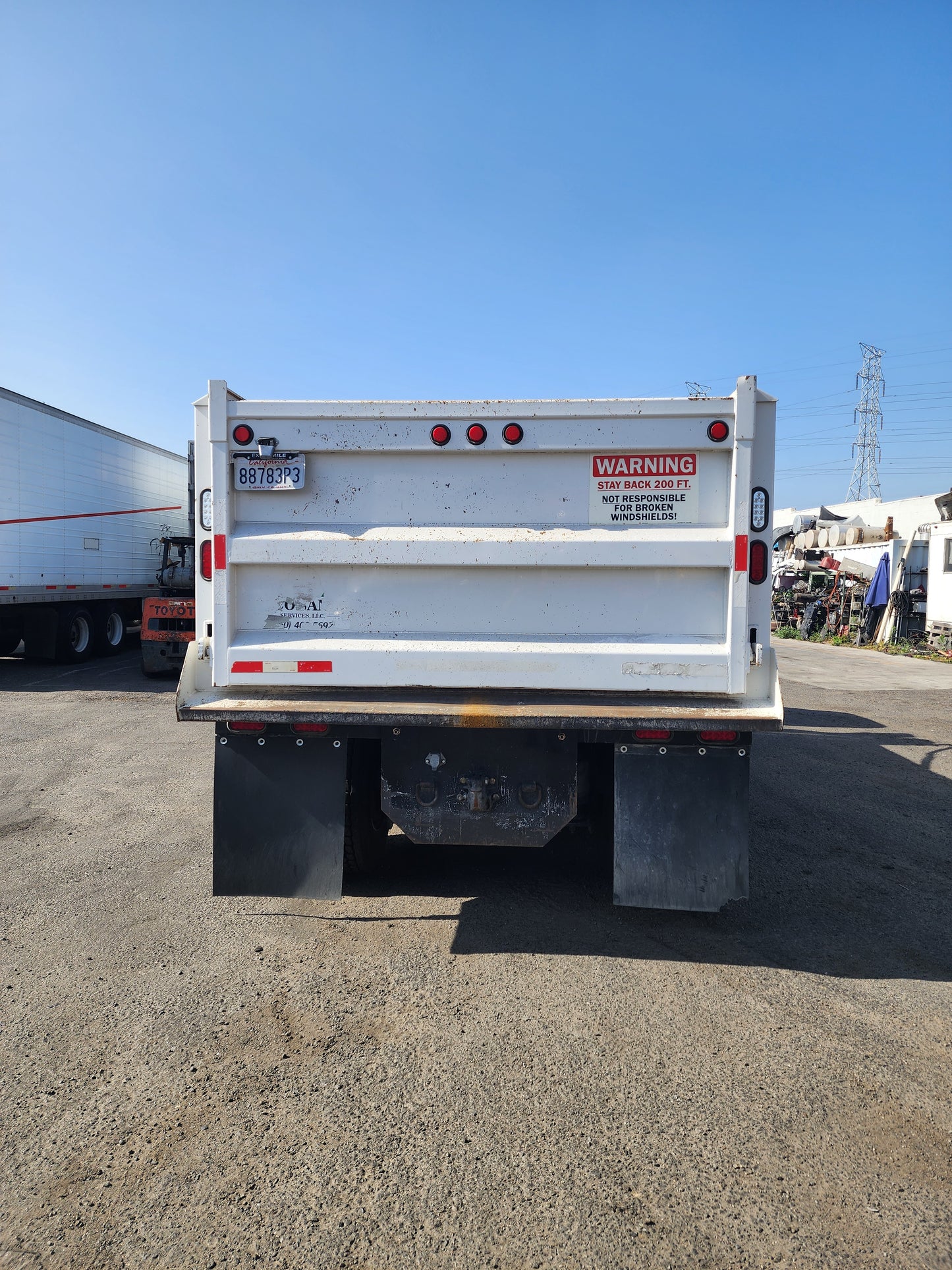 2018 Freightliner Cascadia Tri/A 16 Yard Dump Truck Detroit DD13