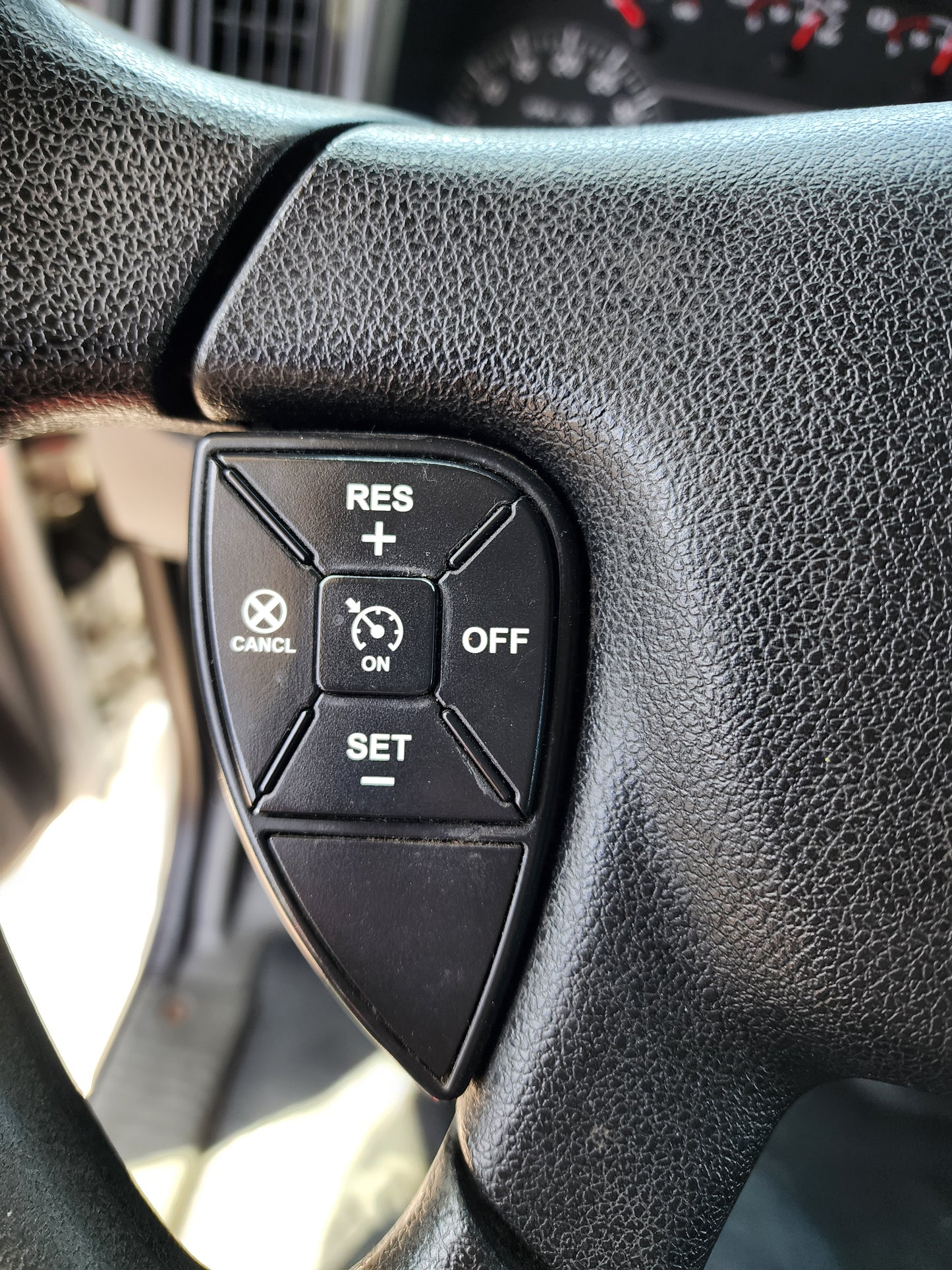 2019 International MV607 26' Dry Box Truck Cargo Van Cummins Lift Gate