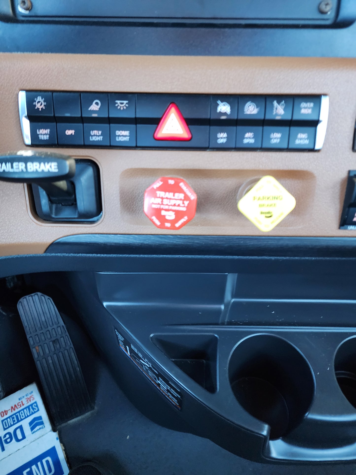 2023 Freightliner Cascadia T/A Semi Truck Tractor