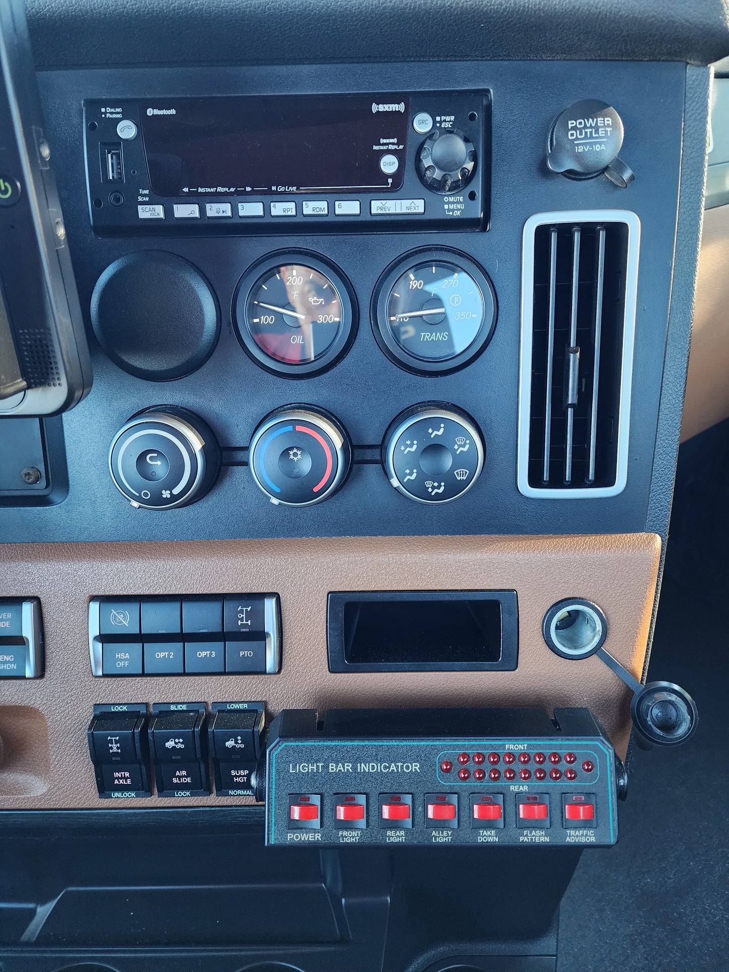 2023 Freightliner Cascadia T/A Semi Truck Tractor
