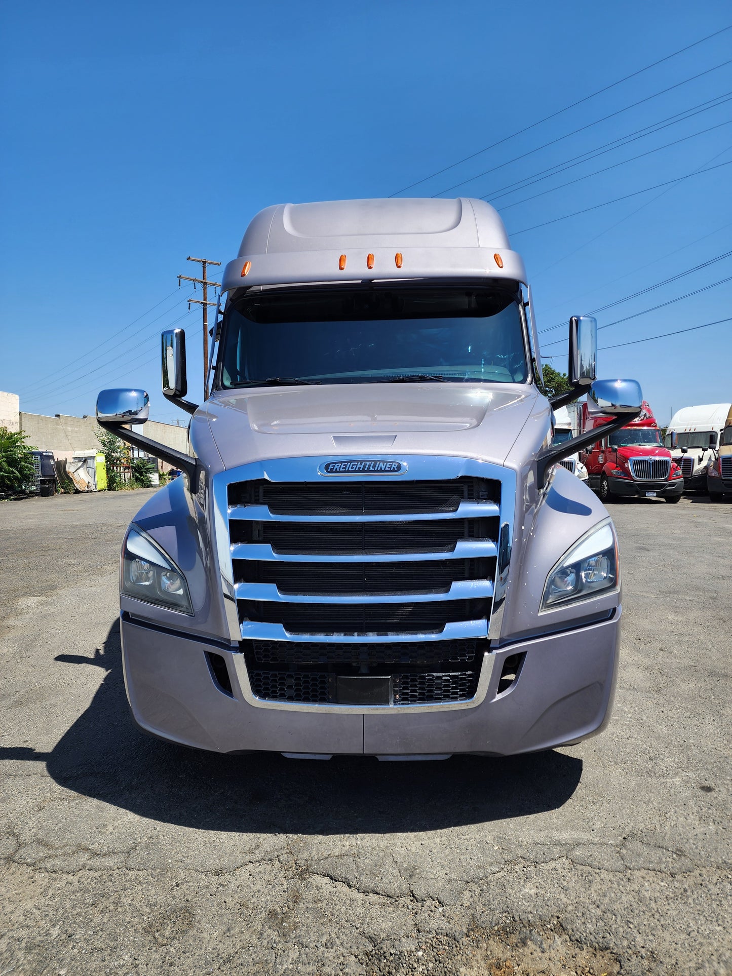 2023 Freightliner Cascadia T/A High Roof Sleeper