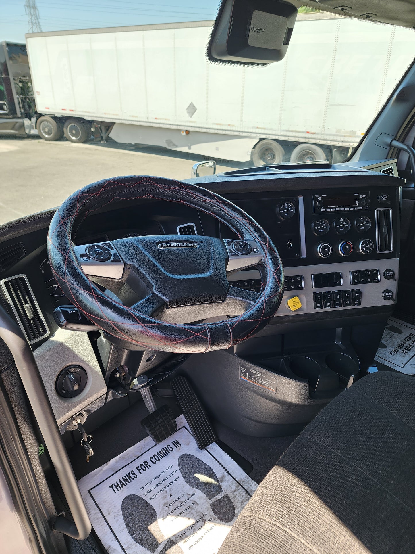 2023 Freightliner Cascadia T/A High Roof Sleeper
