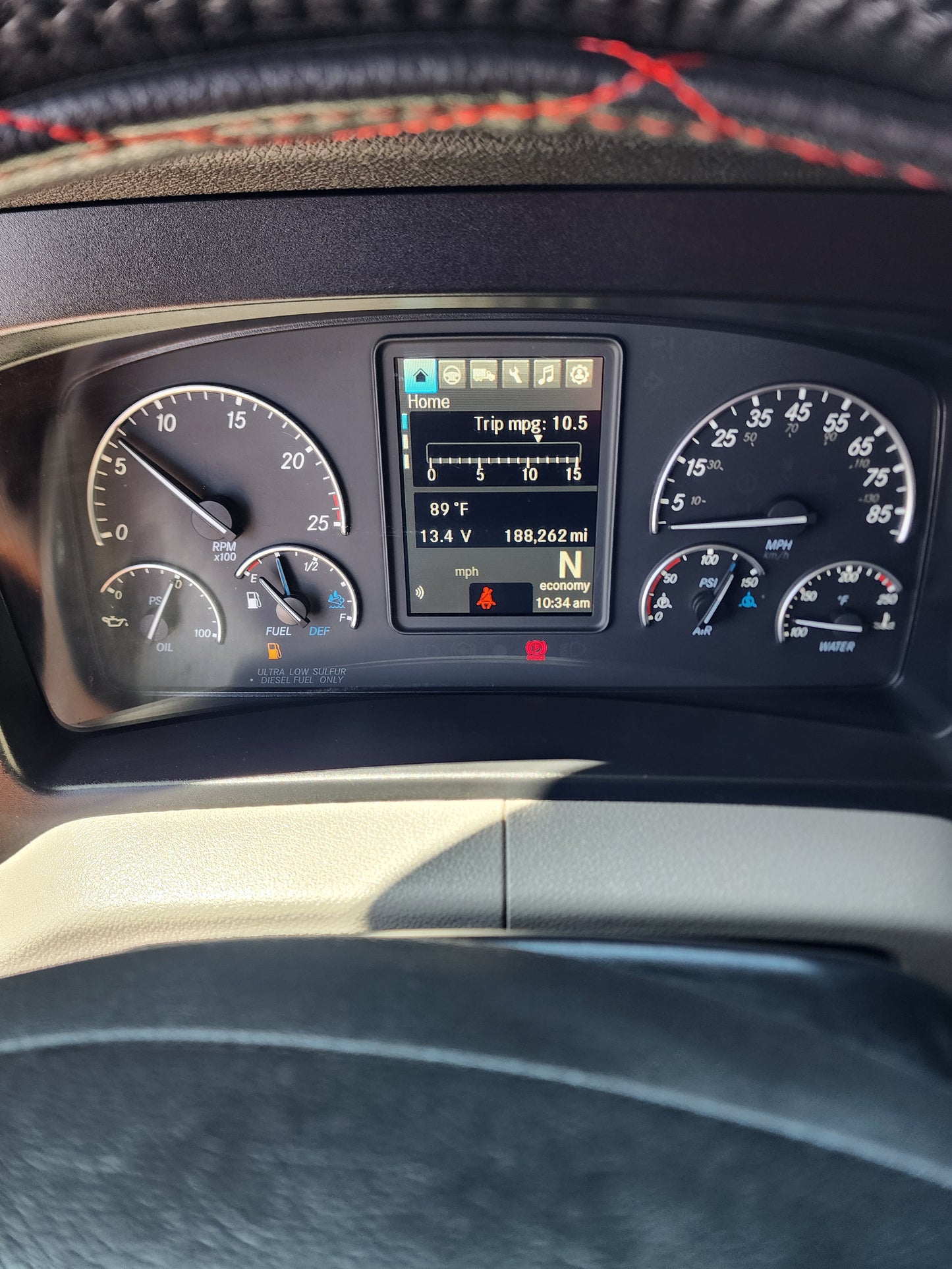 2023 Freightliner Cascadia T/A High Roof Sleeper