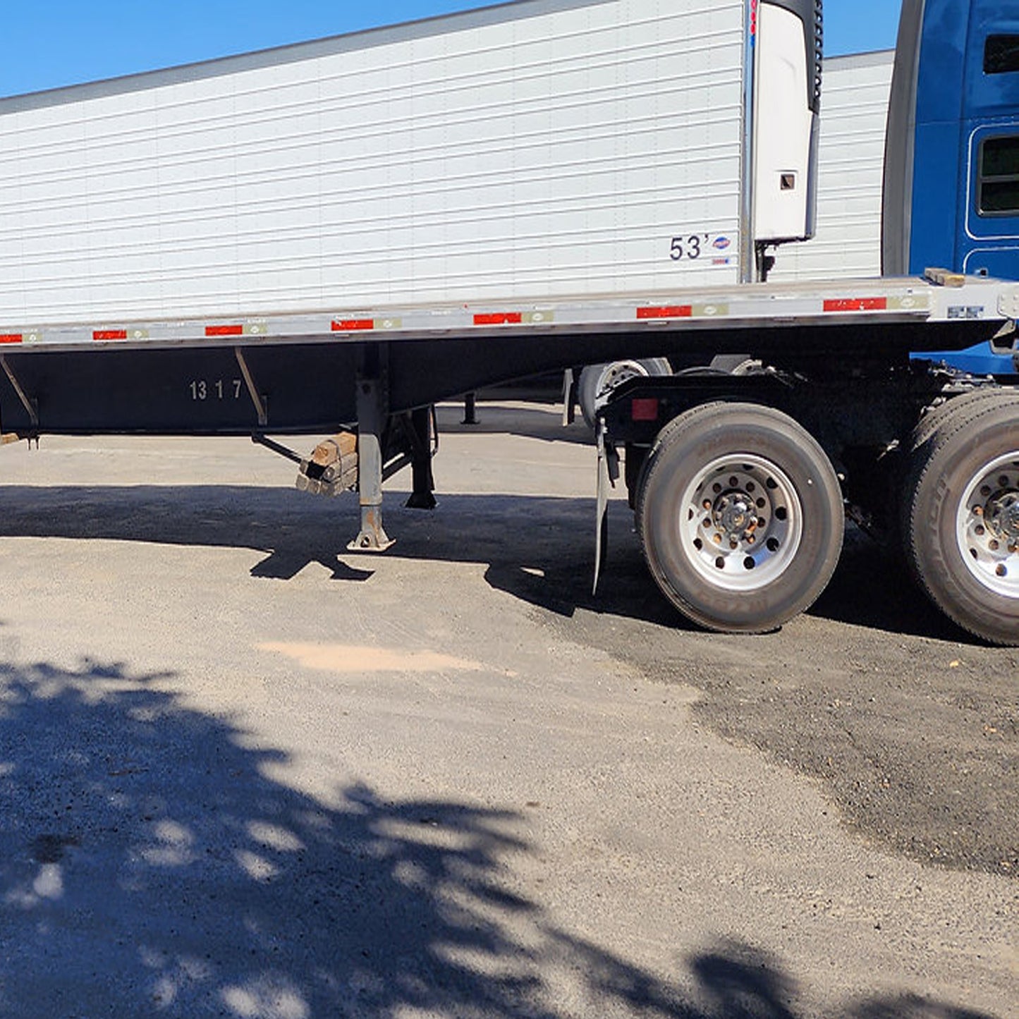 2013 Utility 48' Flatbed Trailer