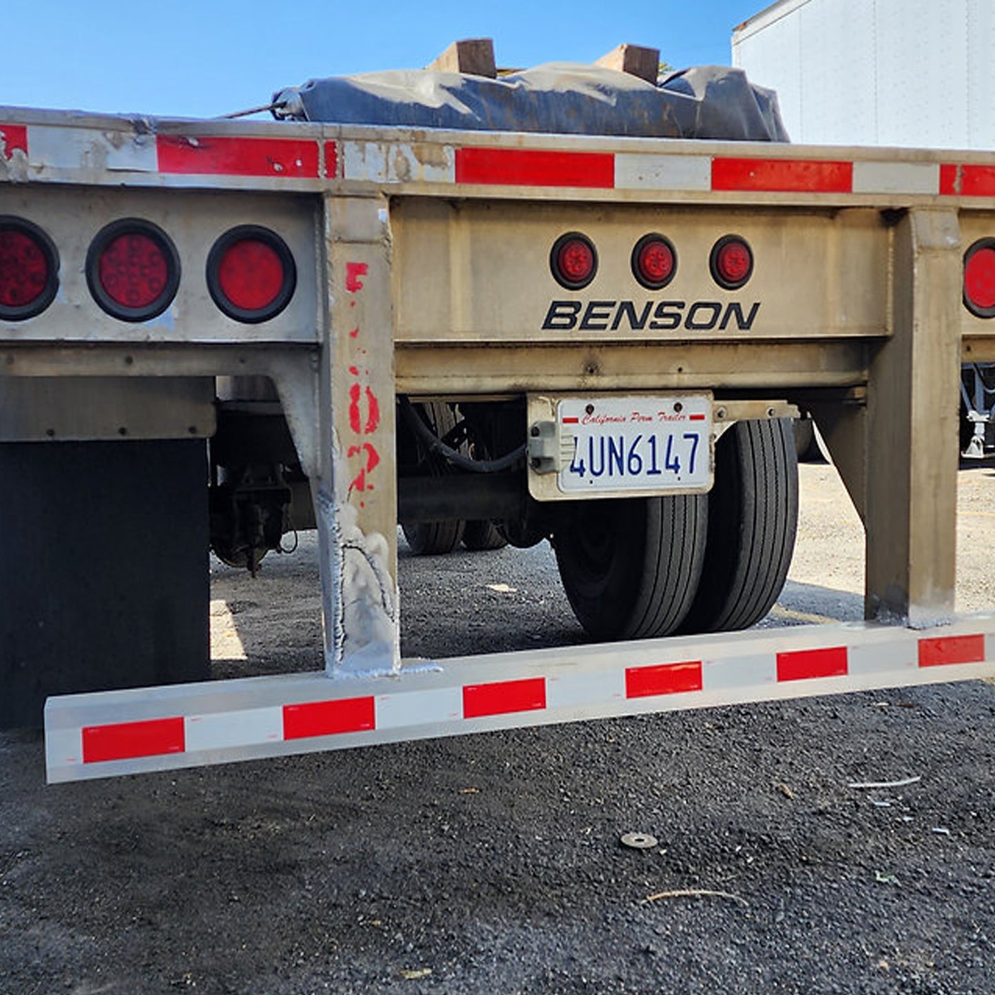 2012 53' Benson Flatbed trailer spread axle