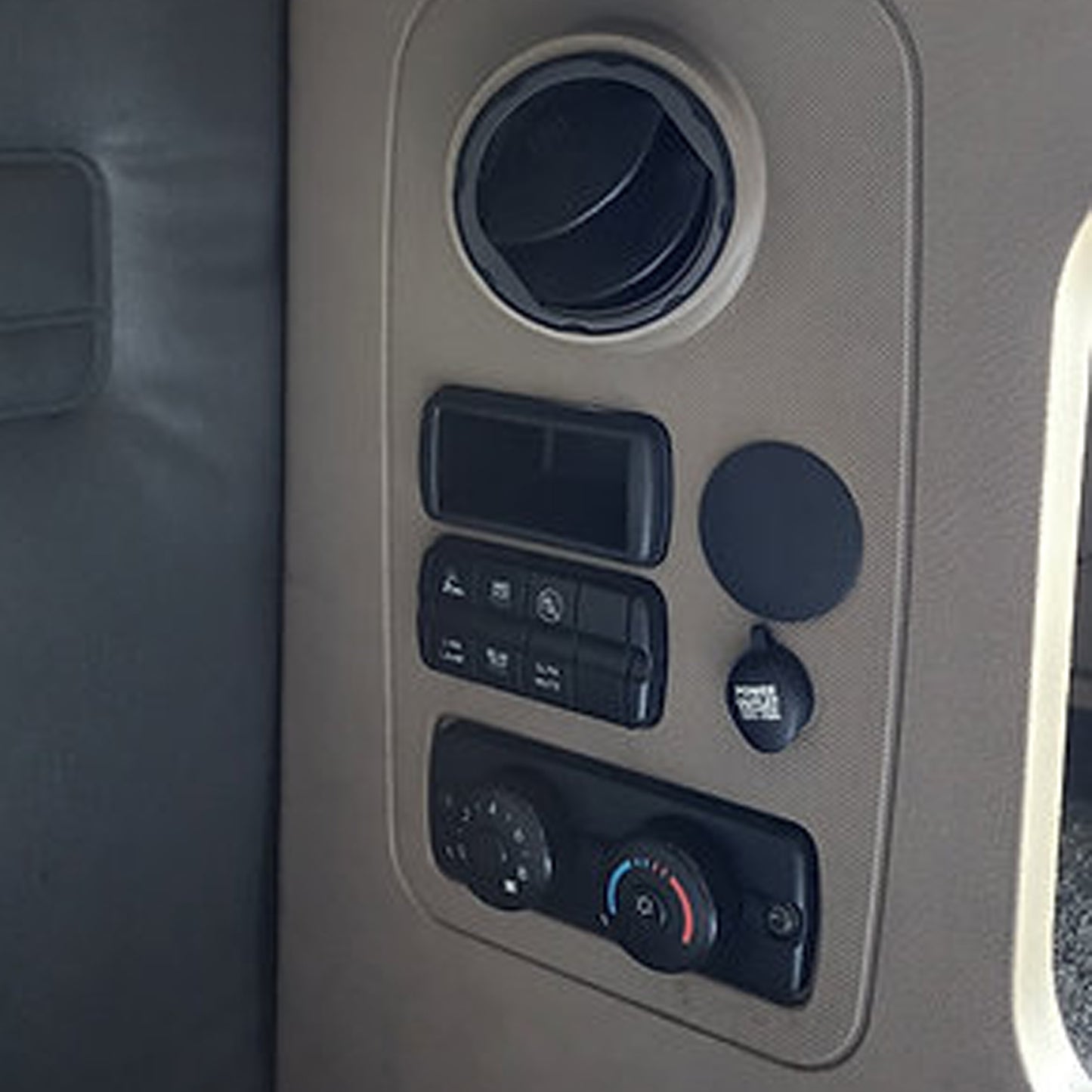 2017 Freightliner Cascadia 125