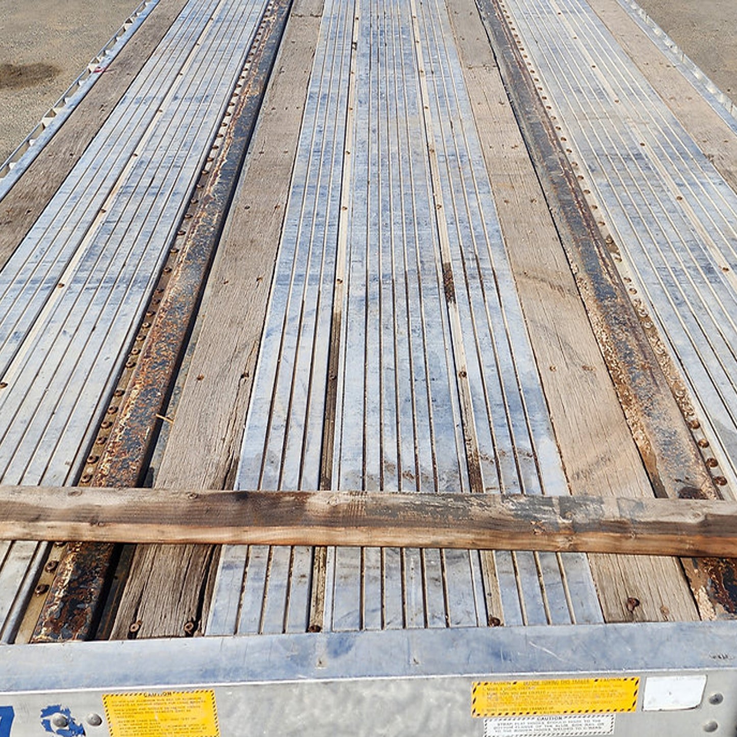 2013 Utility 48' Flatbed Trailer
