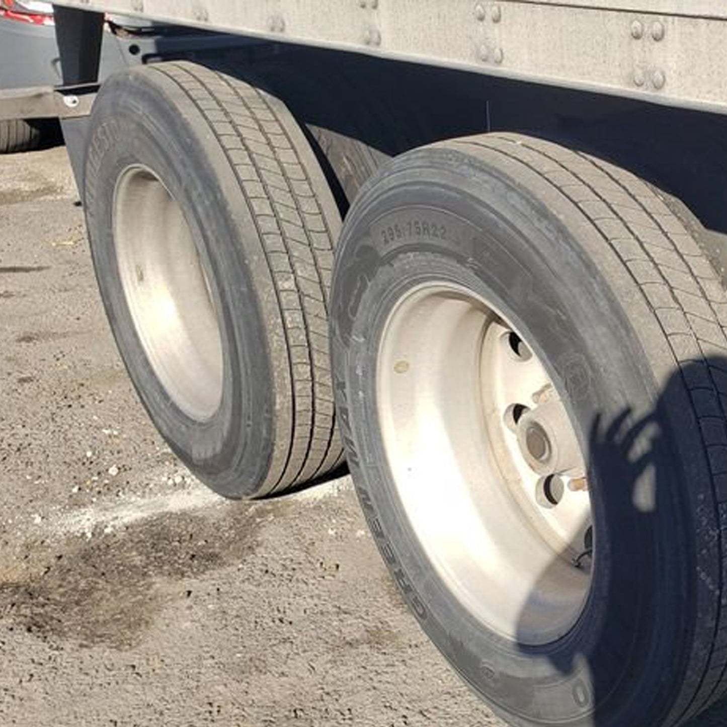 2005 Utility 53ft reefer