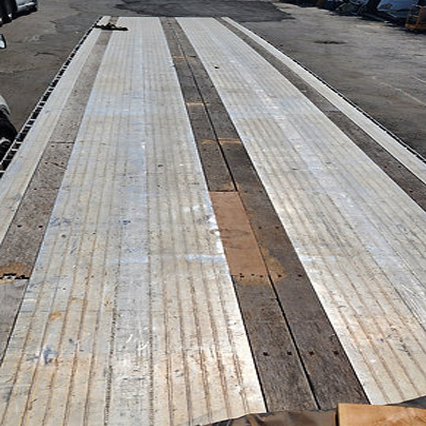 2012 53' Benson Flatbed trailer spread axle