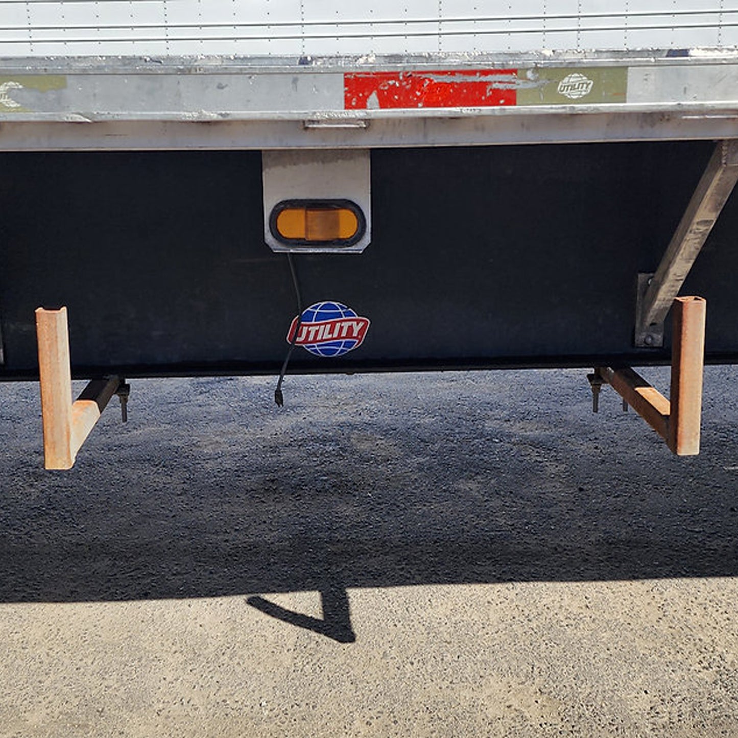 2013 Utility 48' Flatbed Trailer