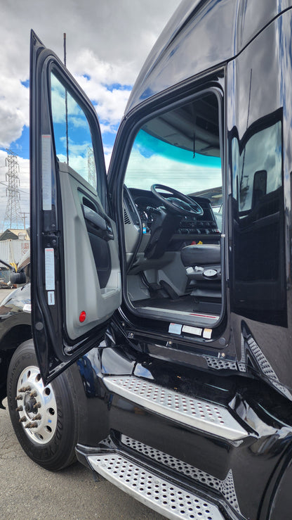 2021 Kenworth T680