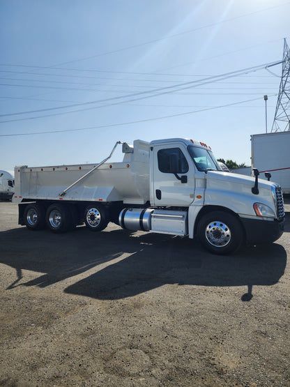 2018 Freightliner Cascadia Tri/A 16 Yard Dump Truck Detroit DD13