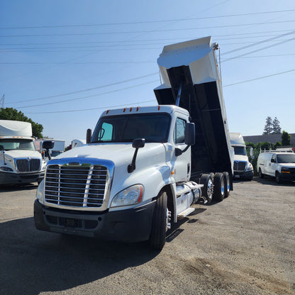 2018 Freightliner Cascadia Tri/A 16 Yard Dump Truck Detroit DD13