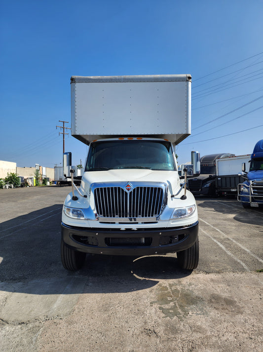 2019 International MV607 26' Dry Box Truck Cargo Van Cummins Lift Gate
