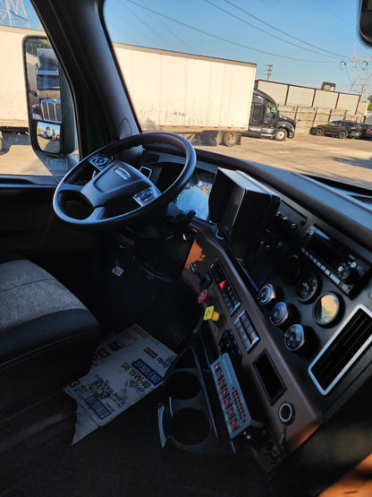 2023 Freightliner Cascadia T/A Semi Truck Tractor