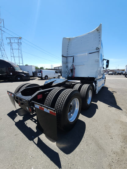 2019 Volvo VNL760 T/A High Roof Sleeper Cab Truck