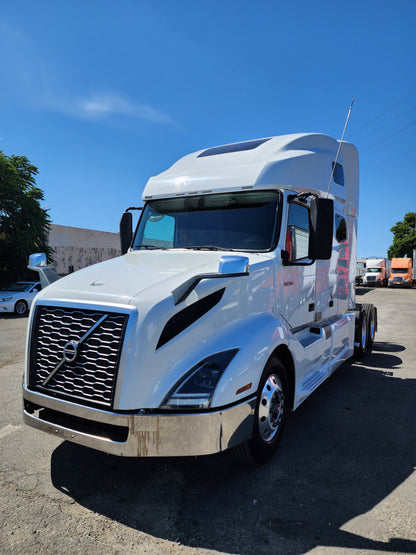 2019 Volvo VNL760 T/A High Roof Sleeper Cab Truck