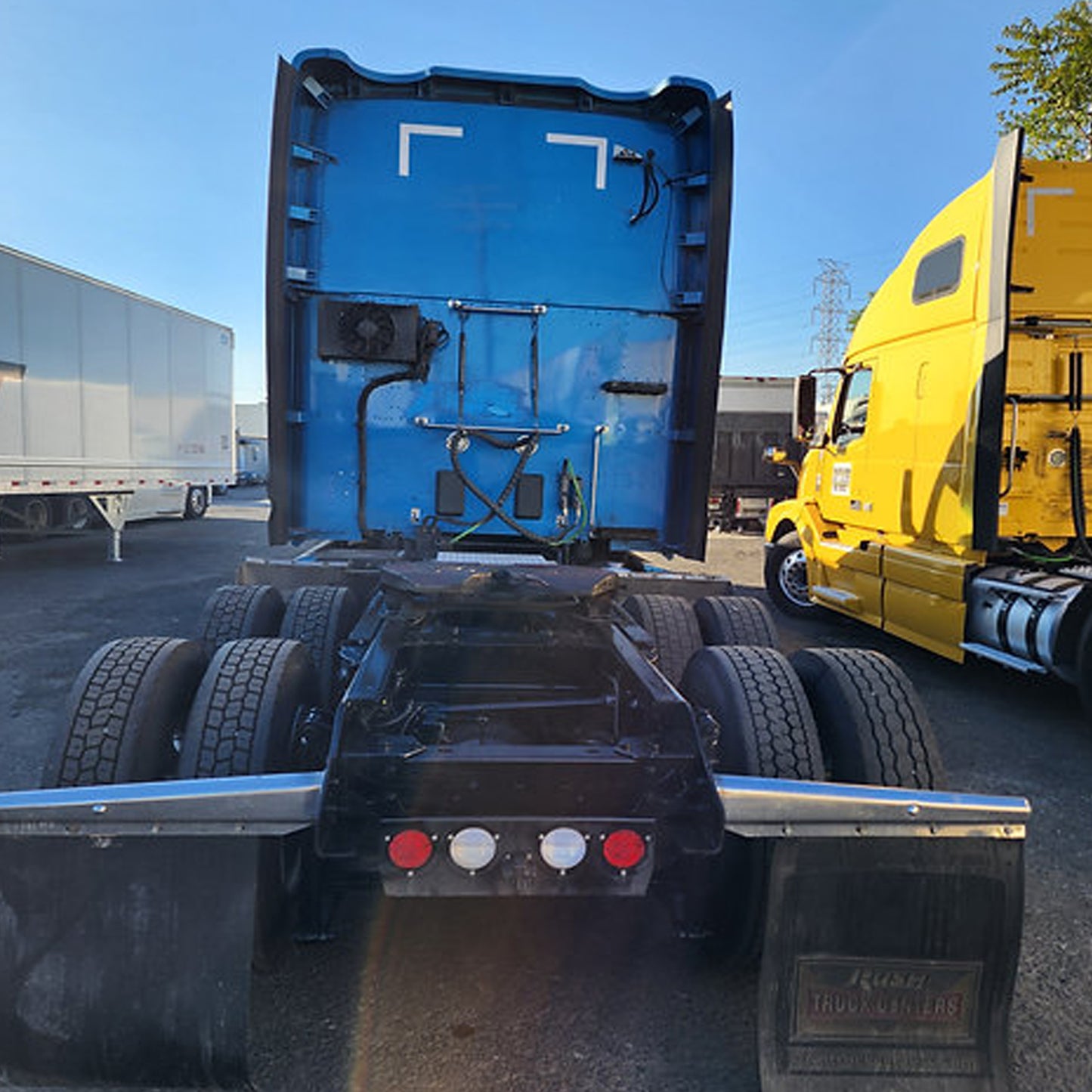 2016 Kenworth T680 With Cummins