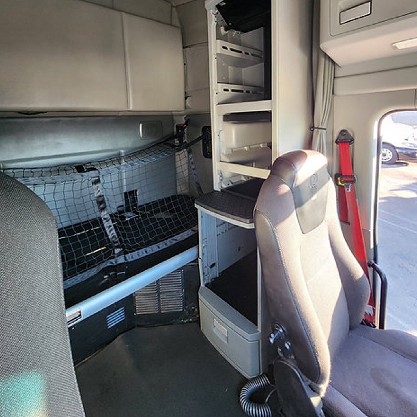 2016 Kenworth T680 With Cummins