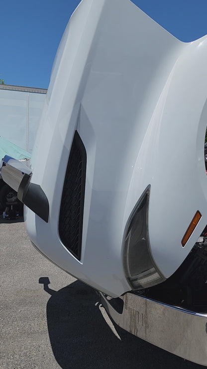 2019 Volvo VNL760 T/A High Roof Sleeper Cab Truck